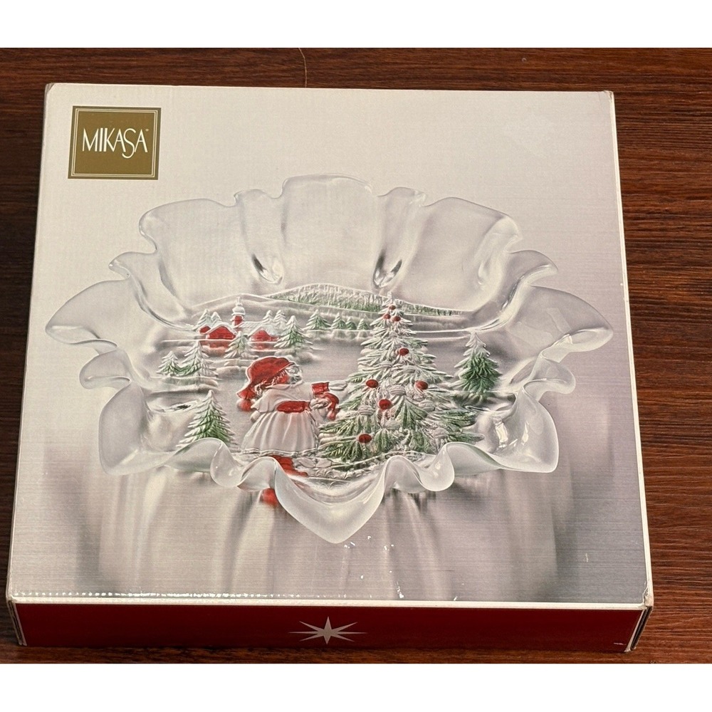 Mikasa Round Holiday Landscapes Serving Platter Tray Christmas Tree 13.5 Frosted